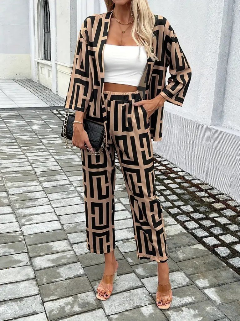 Kadın Uzun Kollu önü Açık Desenli Iki Iplik Ceket Ve Pantolon Ikili Takım